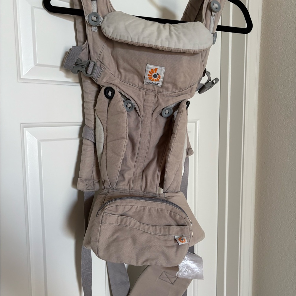 Ergobaby